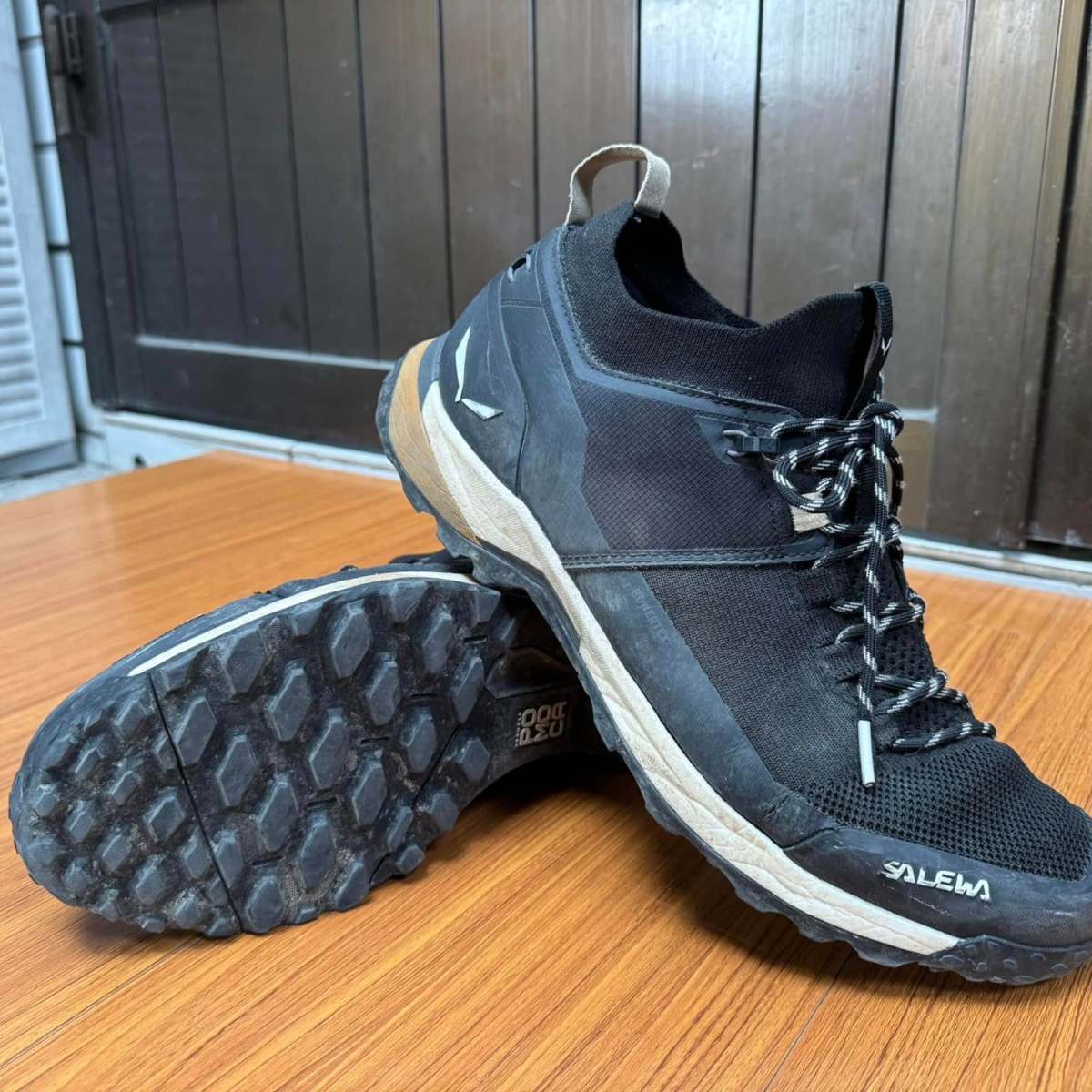 🥾【實測開箱】SALEWA PUEZ KNIT POWERTEX 低筒防水登山鞋｜都市通勤到郊山健行都好穿！